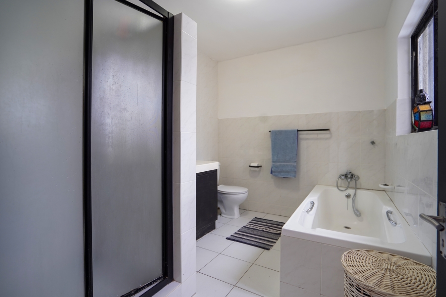 4 Bedroom Property for Sale in Van Riebeeckstrand Western Cape